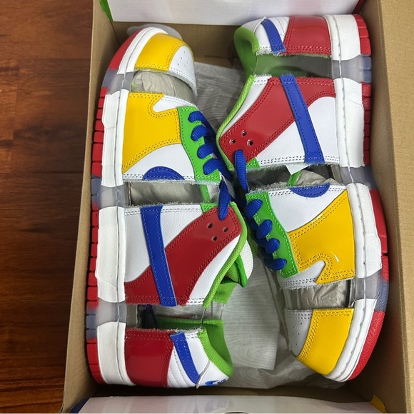 Nike SB Dunk Low Sandy Bodecker Size 11 - Picture 8 of 9